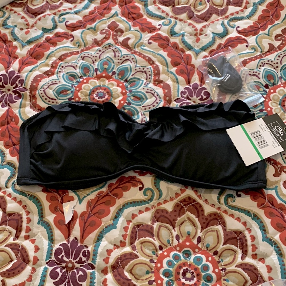 Black bandeau bikini top with straps